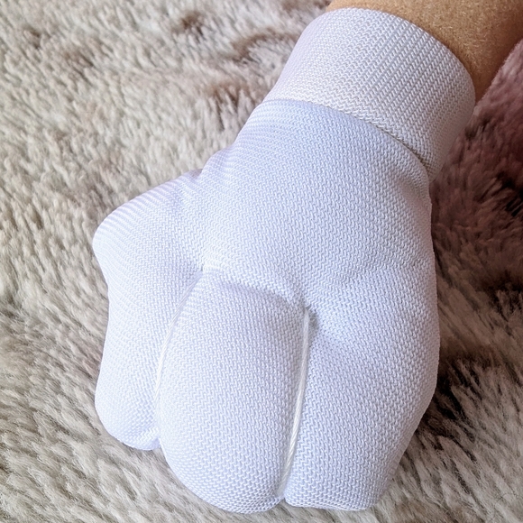 Red M&M Plushie - Picture 7 of 12